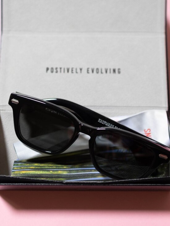 KIAURA Sunglasses in Black Crystal main image 12